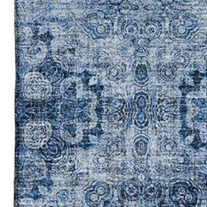 HomeRoots 5' Navy Blue & Ivory Floral Medallion Area Rug - Washable, UV Protected, Durable for High-Traffic Areas 648930