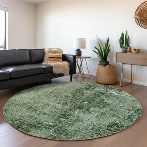 HomeRoots 8' Emerald And Ivory Abstract Round Rug - Washable, UV-Protected, Stain-Resistant for Active Homes 649021