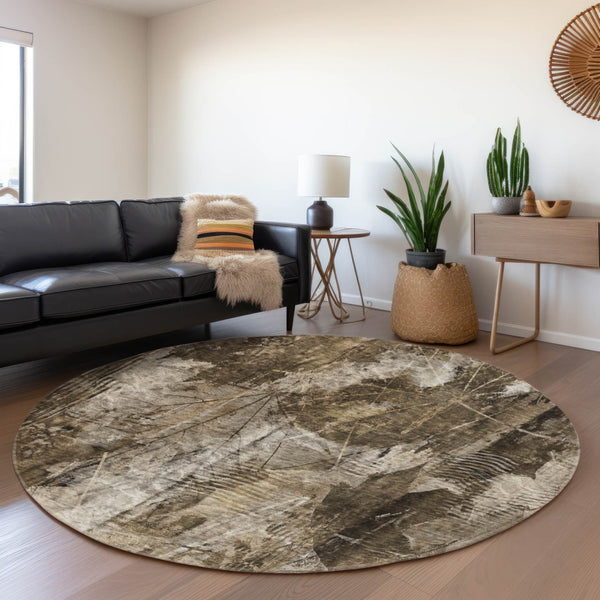 HomeRoots 8' Taupe and Ivory Floral Round Rug - Washable, UV-Protected, Stain-Resistant for Stylish Living Spaces 649087