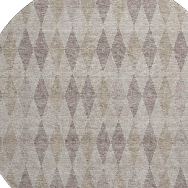HomeRoots 8' Beige and Gray Geometric Washable Round Rug - UV Protected, Soft, Modern Design for Any Space 649345