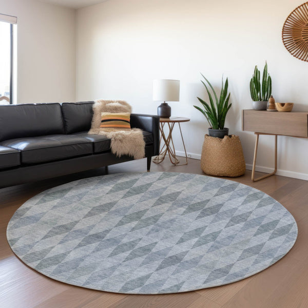 HomeRoots 8' Denim Blue Round Rug - Geometric, Washable, UV Protected, Stain-Resistant for Busy Homes & Patios 649357