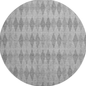 HomeRoots 8' Gray And Ivory Geometric Washable Round Rug with UV Protection - Stylish, Durable, Easy Care! 649363