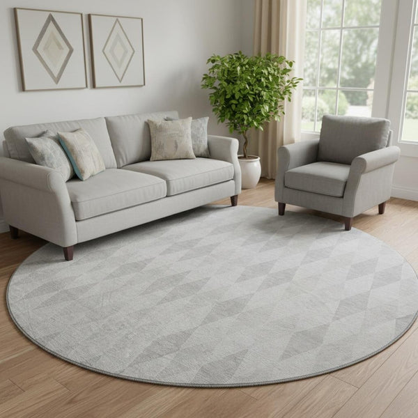 HomeRoots 8' Ivory and Gray Geometric Round Rug – Washable, Durable, UV-Protected for Modern Spaces 649369