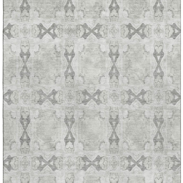 HomeRoots 10' Elegant Ivory & Gray Floral Medallion Area Rug – Washable, UV-Protected, & Stain Resistant Design 649498