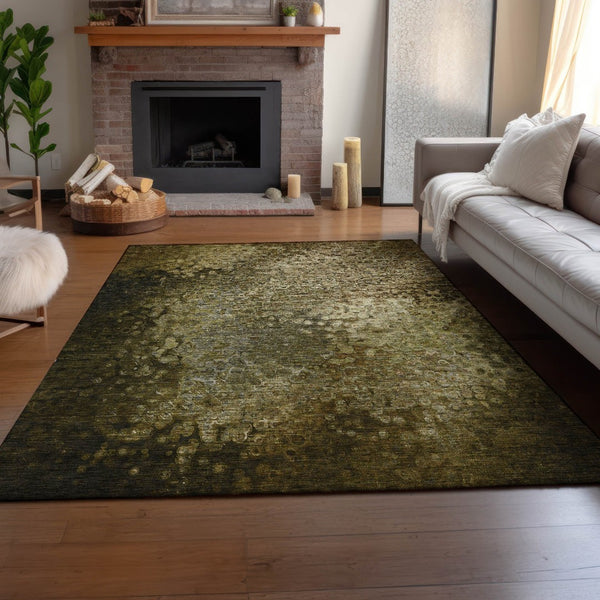 HomeRoots 8' X 10' Brown & Ivory Abstract Washable Area Rug - Durable, UV-Protected, Perfect for Family Spaces! 649538