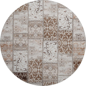 HomeRoots 8' Patchwork Round Rug in Beige and Ivory - Washable, UV Protected, Durable for Kids & Pets 649549