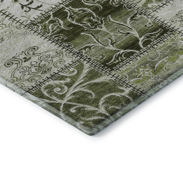 HomeRoots 8' X 10' Stylish Green & Ivory Patchwork Area Rug - Washable, UV Protected, Stain Resistant Comfort 649574