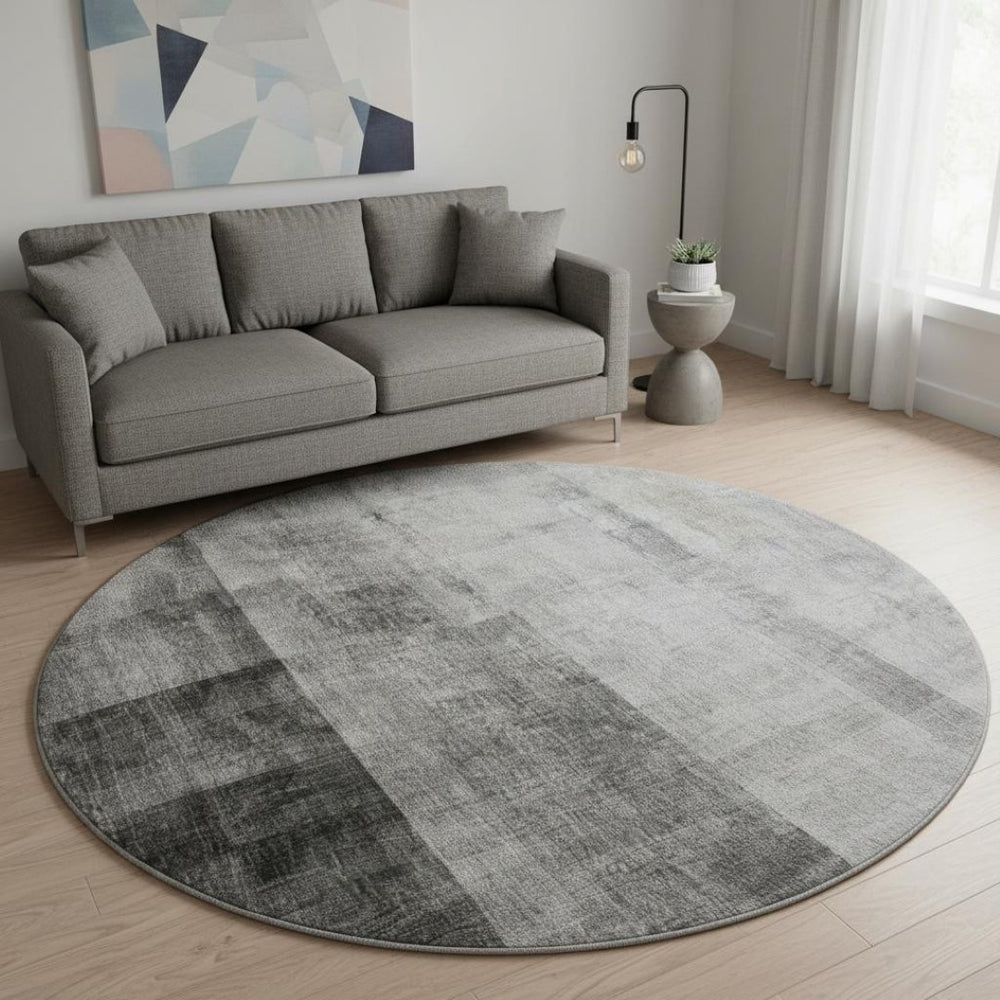 HomeRoots 8' Gray And Ivory Abstract Round Rug - Washable, UV Protected, Stain Resistant, Perfect for Any Room 649627