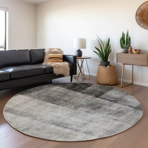 HomeRoots 8' Gray And Ivory Abstract Round Rug - Washable, UV Protected, Stain Resistant, Perfect for Any Room 649627