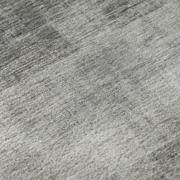 HomeRoots 8' Gray And Ivory Abstract Round Rug - Washable, UV Protected, Stain Resistant, Perfect for Any Room 649627