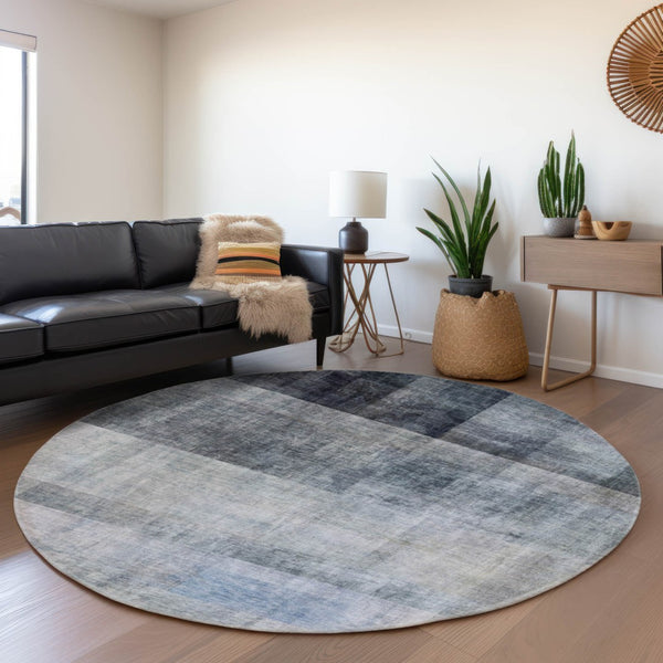 HomeRoots 8' Navy Blue & Ivory Abstract Round Rug – Washable, Durable, UV Protected for High-Traffic Homes 649633