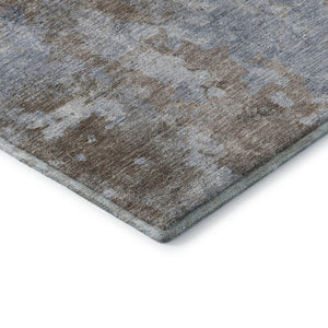 HomeRoots 8' Brown And Ivory Abstract Round Rug - Washable, UV Protected, Durable for High-Traffic Spaces 649819