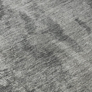 HomeRoots 8' Gray and Ivory Abstract Round Rug - Washable, UV-Protected, Modern Design for Busy Homes 649831