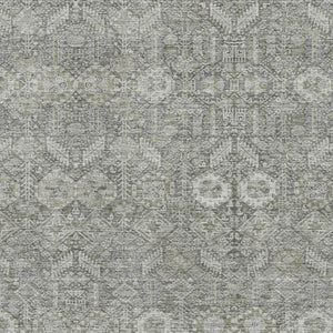 HomeRoots 5' X 8' Gray Tribal Area Rug - Washable, UV-Protected, Stain-Resistant for Modern & Boho Decor 649866
