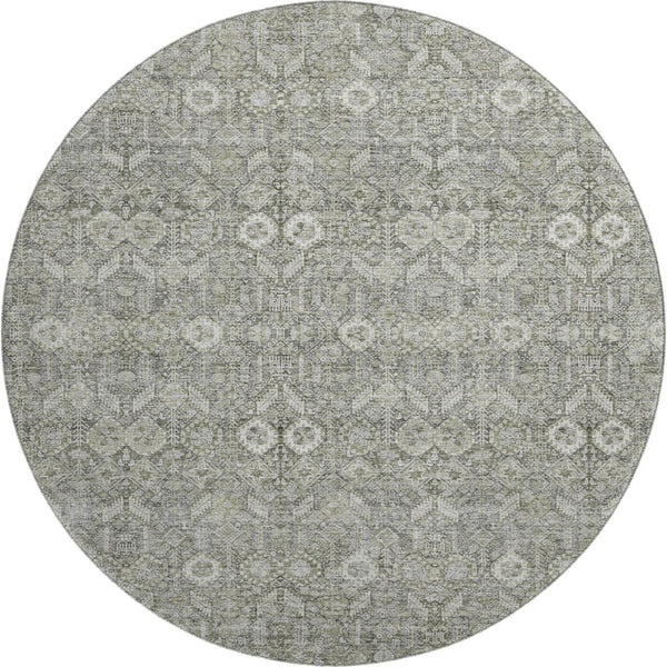 HomeRoots 8' Gray And Ivory Tribal Round Rug - Washable, UV Protected, Durable, Stylish for Any Space 649867