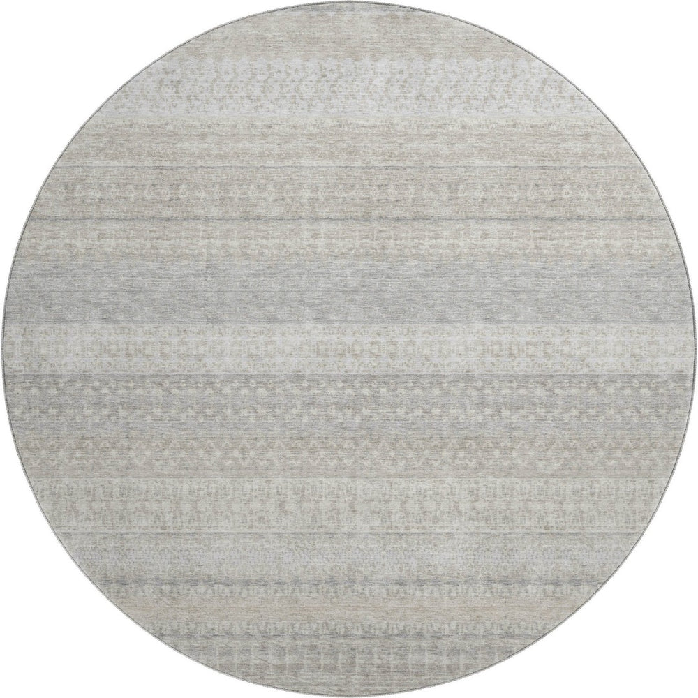 HomeRoots 8' Ivory and Beige Striped Washable Round Rug - Stain Resistant, UV Protected, Perfect for Any Space 649939