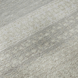 HomeRoots 8' Ivory and Beige Striped Washable Round Rug - Stain Resistant, UV Protected, Perfect for Any Space 649939