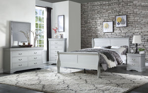 English Elm Louis Philippe Platinum Finish 2-Piece Bedroom Set: Elegant Queen Sleigh Bed & Nightstand Combo B2726S00174