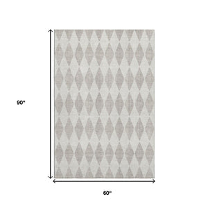 HomeRoots 5' X 8' Beige and Ivory Diamond Area Rug - Stain-Resistant, UV Protected, Pet-Friendly Design! 650016