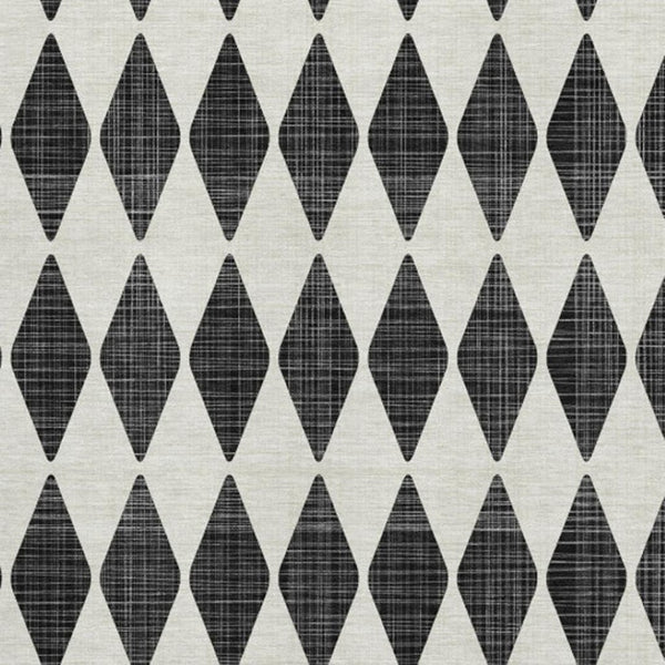 HomeRoots 5' X 8' Stylish Black and Ivory Diamond Area Rug – Washable, Durable, UV-Protected & Pet Friendly! 650022