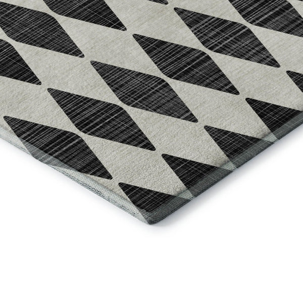 HomeRoots 10' X 14' Black And Ivory Diamond Area Rug – Durable, Washable, UV-Protected for Stylish Living Spaces 650026