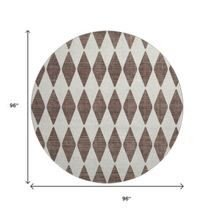 HomeRoots 8' Brown And Ivory Diamond Round Rug - Washable, Stain Resistant, UV Protected, Perfect for Kids & Pets 650035
