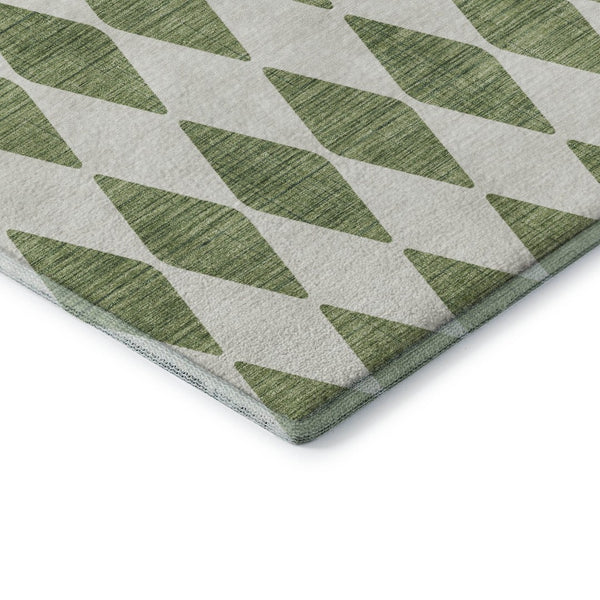 HomeRoots 8' X 10' Green and Ivory Diamond Area Rug - Washable, UV-Protected, Durable for Indoor & Outdoor Use 650048