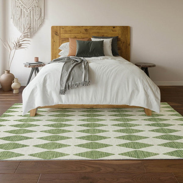 HomeRoots 8' X 10' Green and Ivory Diamond Area Rug - Washable, UV-Protected, Durable for Indoor & Outdoor Use 650048