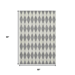 HomeRoots 5' X 8' Gray Diamond Area Rug - Washable, UV-Protected, Durable Design for High-Traffic Homes 650058