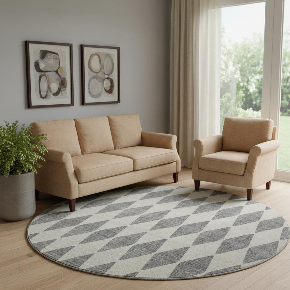 HomeRoots 8' Gray and Ivory Diamond Washable Round Rug - UV Protected, Durable, Stylish, and Easy-Care Design 650059