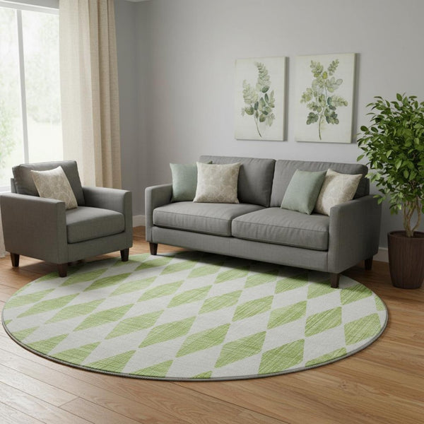HomeRoots 8' Lime Green & Ivory Diamond Round Rug - Washable, UV-Protected, Stain-Resistant for Busy Homes 650065