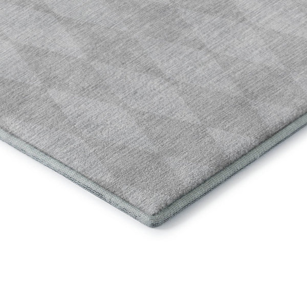 HomeRoots 5' X 8' Pewter & Ivory Diamond Area Rug - Washable, Stain-Resistant, UV-Protected for Every Home 650100