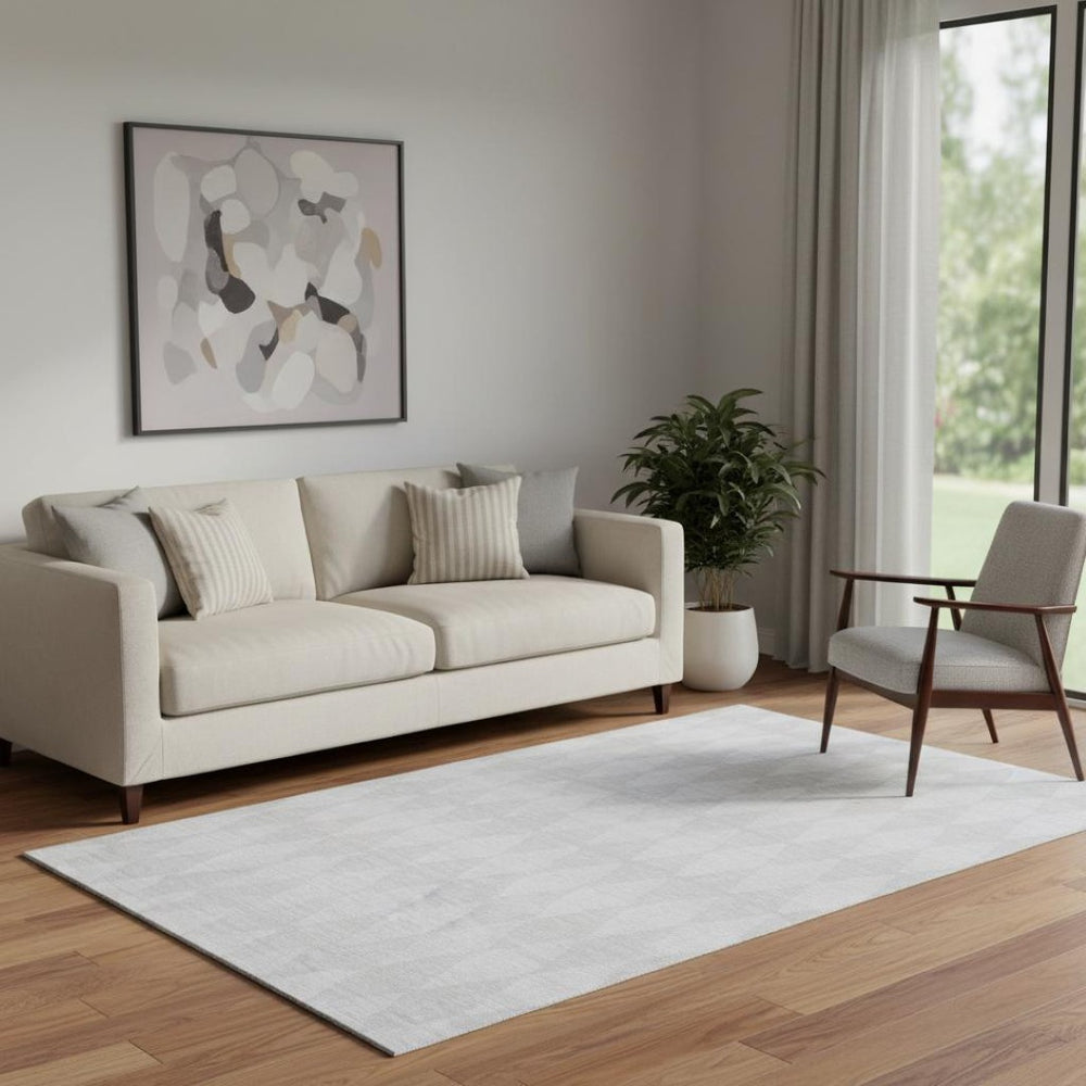 HomeRoots 5' X 8' Pewter & Ivory Diamond Area Rug - Washable, Stain-Resistant, UV-Protected for Every Home 650100