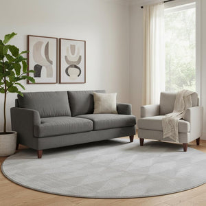 HomeRoots 8' Pewter and Ivory Diamond Washable Round Rug – UV-Protected, Stain-Resistant, Ideal for High-Traffic Areas 650101