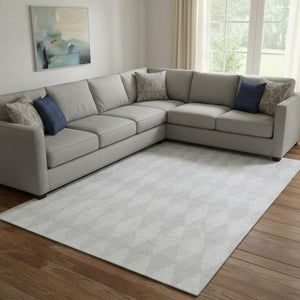 HomeRoots 9' X 12' Stylish Pewter and Ivory Diamond Rug – Washable, UV-Protected, Ideal for High-Traffic Areas 650103