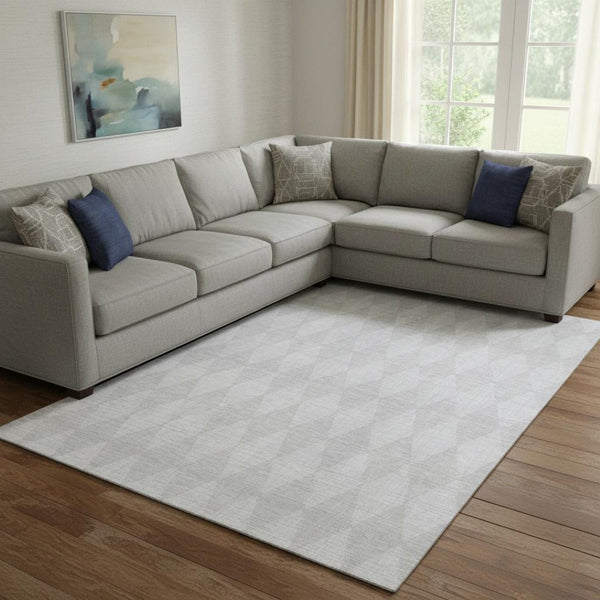 HomeRoots 9' X 12' Stylish Pewter and Ivory Diamond Rug – Washable, UV-Protected, Ideal for High-Traffic Areas 650103