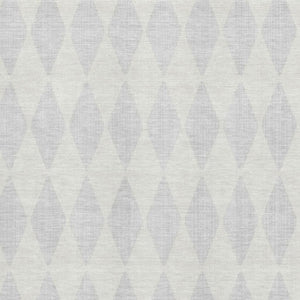 HomeRoots 5' X 8' Silver and Ivory Diamond Area Rug - Washable, UV Protected, Stylish & Durable for Any Room 650118