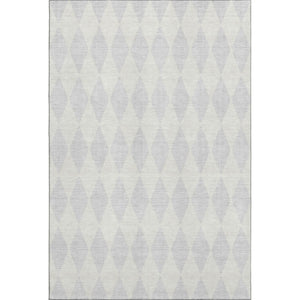 HomeRoots 5' X 8' Silver and Ivory Diamond Area Rug - Washable, UV Protected, Stylish & Durable for Any Room 650118