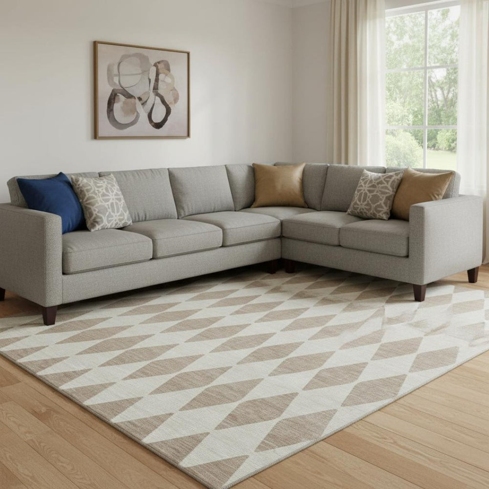 HomeRoots 8' X 10' Stylish Taupe & Ivory Diamond Area Rug - Washable, UV Protected & Ideal for High-Traffic Spaces 650132