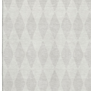 HomeRoots 8' X 10' Stylish Ivory & Beige Diamond Washable Area Rug with UV Protection for Homes & Pets 650138
