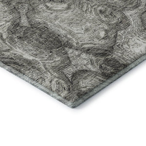 HomeRoots 8' Washable Silver and Gray Abstract Round Rug - UV Resistant, Stain-Proof, Ideal for Homes with Kids & Pets 650179