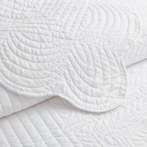 JLA Home Madison Park - 3 Reversible Scalloped Edge Quilt Set with Antimicrobial Microfiber, Cottage Charm & Machine Washable 108 L x 96 W x 0.25H MP13-1038