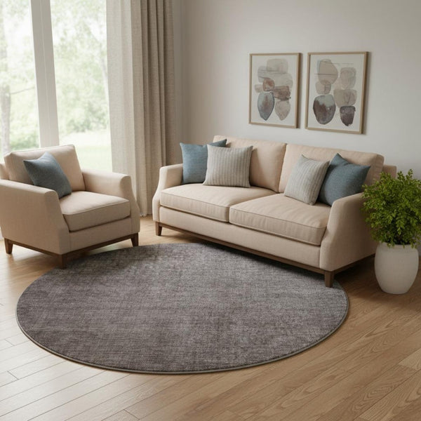HomeRoots 8' Gray and Brown Ombre Round Rug - Stylish, Washable, UV-Protected, Perfect for High-Traffic Spaces 650383