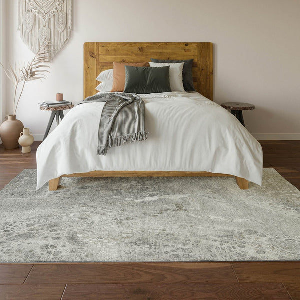 HomeRoots 5' X 8' Modern Silver and Gray Abstract Washable Area Rug with UV Protection for Stylish Homes 650430