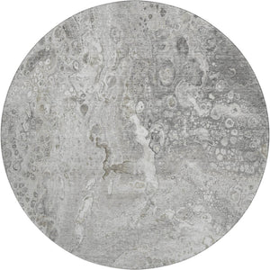 HomeRoots 8' Silver and Gray Abstract Round Washable Rug with UV Protection for Stylish, Busy Homes 650431