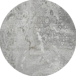 HomeRoots 8' Silver and Gray Abstract Round Washable Rug with UV Protection for Stylish, Busy Homes 650431