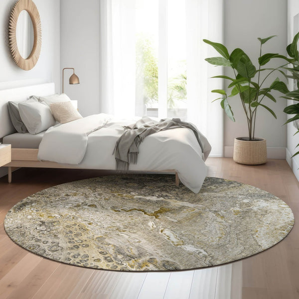 HomeRoots 8' Round Washable Rug in Taupe, Ivory & Gold – Stylish, Stain-Resistant, UV Protected for Any Space! 650443