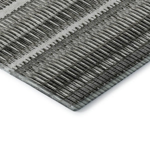 HomeRoots 8' Gray And Ivory Striped Washable Round Rug – Durable, UV-Protected, Perfect for High-Traffic Areas 650479