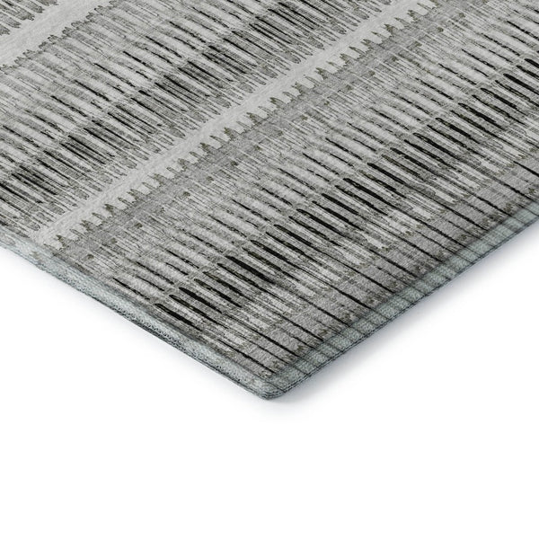 HomeRoots 8' Ivory and Gray Striped Washable Round Rug - Durable, Stain-Resistant, UV Protected for Indoor/Outdoor Use 650485