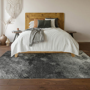 HomeRoots 5' X 8' Stylish Gray Silver Black Abstract Area Rug - UV Protected, Washable, Pet-Friendly Design 650514